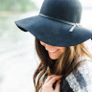 Meet your Posher, Stacey